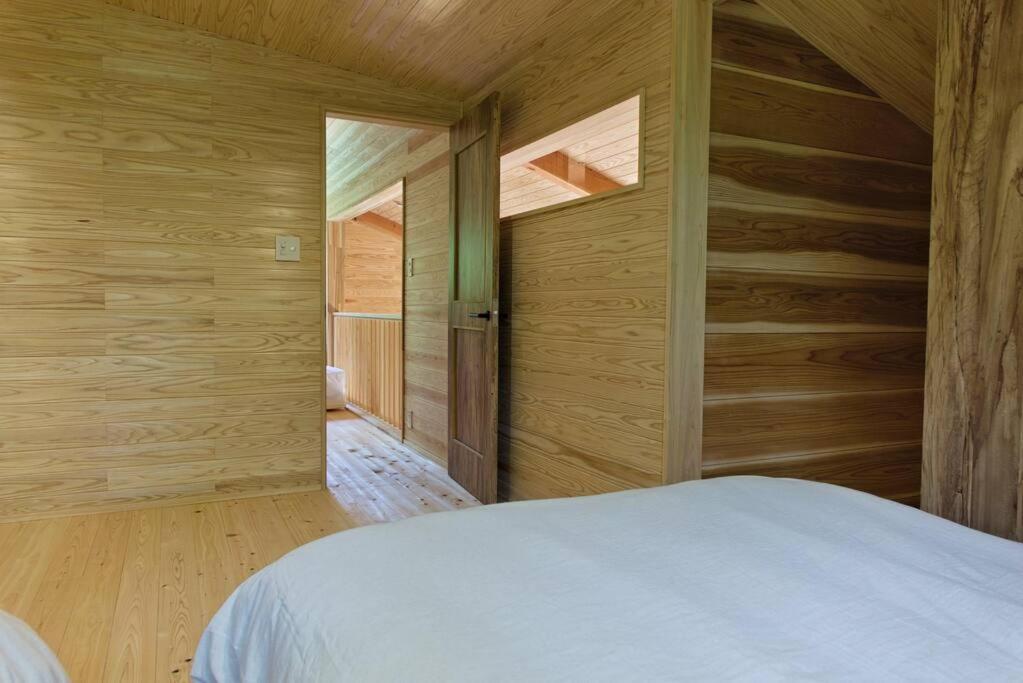 Hinoki No Ie - Cottage With Natural Hot Spring In A Cypress Bathtub Shika Eksteriør bilde