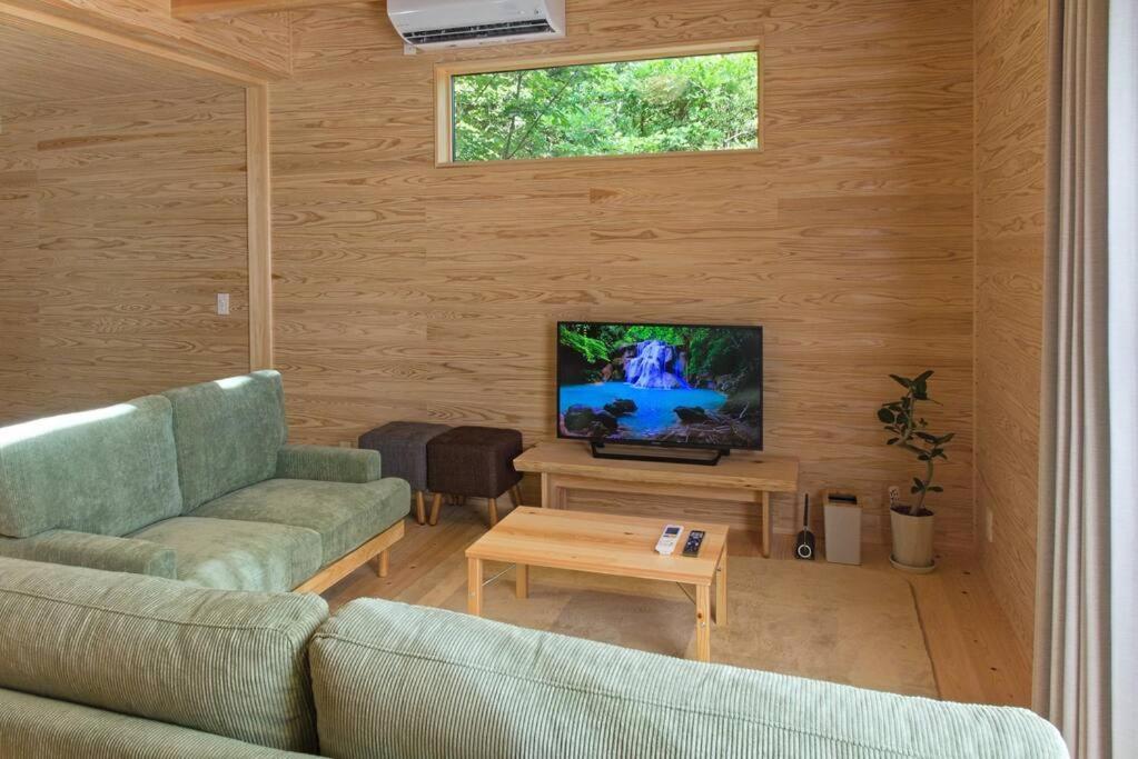 Hinoki No Ie - Cottage With Natural Hot Spring In A Cypress Bathtub Shika Eksteriør bilde